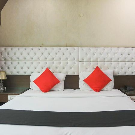 Hotel O Parktel Indirapuram 외부 사진