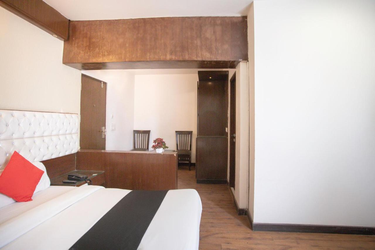 Hotel O Parktel Indirapuram 외부 사진