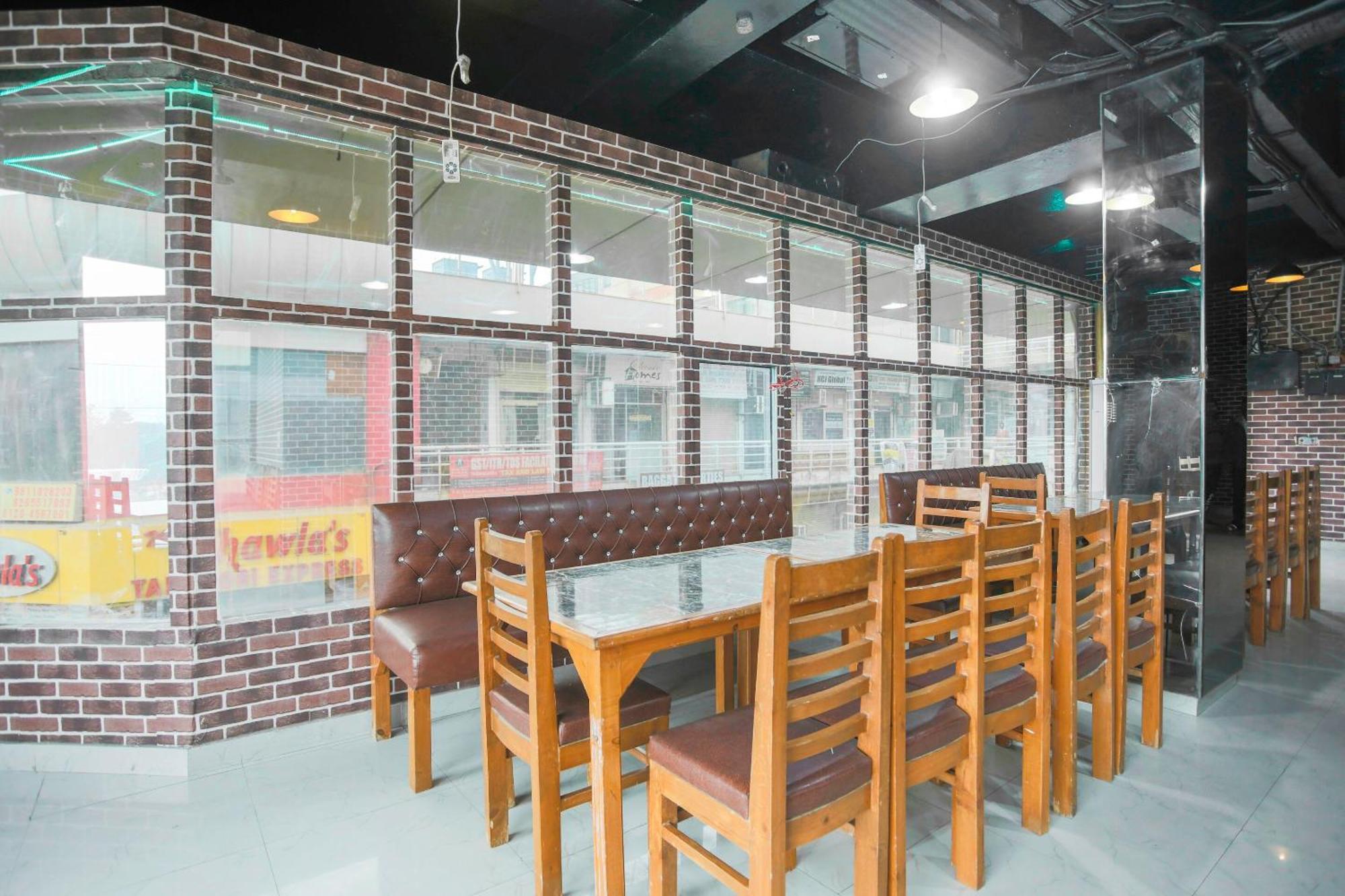 Hotel O Parktel Indirapuram 외부 사진