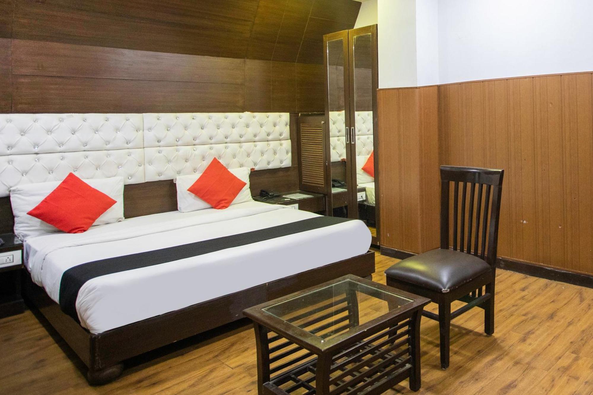 Hotel O Parktel Indirapuram 외부 사진