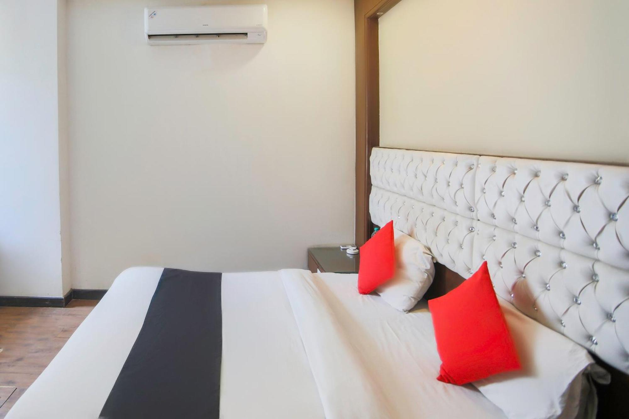 Hotel O Parktel Indirapuram 외부 사진